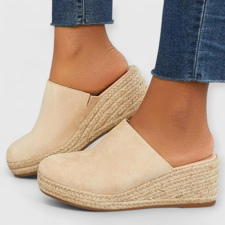 Lania | Sandalia Elegante