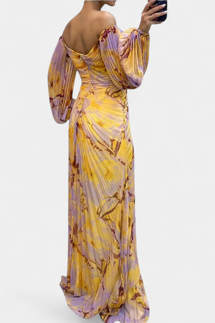 Quintessa Vestido Maxi Plisado con Mangas Largas y Estampado Vibrante