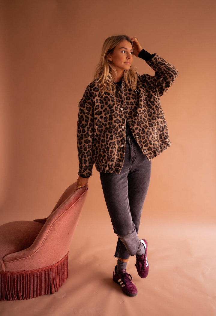 Charlene – Chaqueta de Leopardo a la Moda